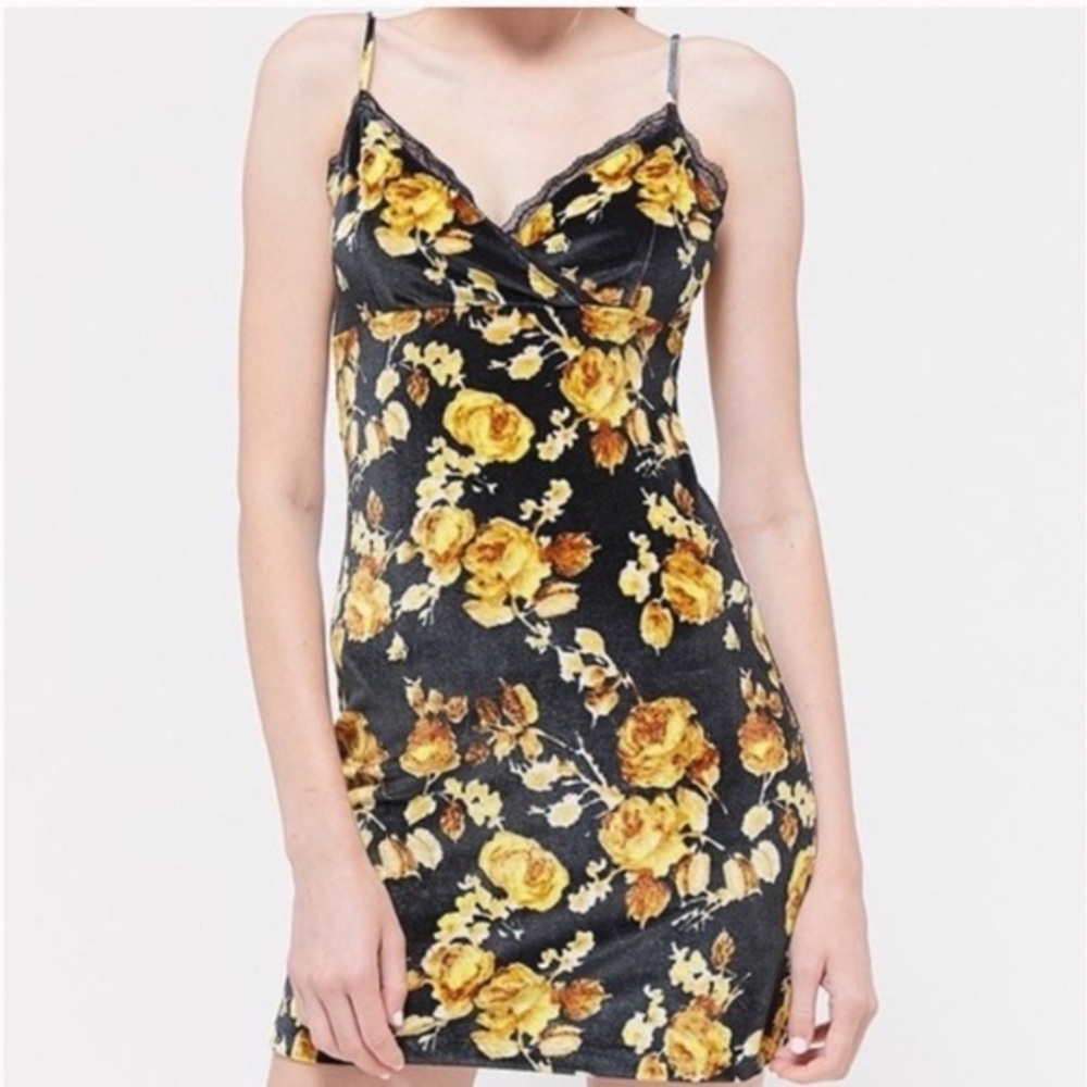 WORN ONCE MINI DRESS